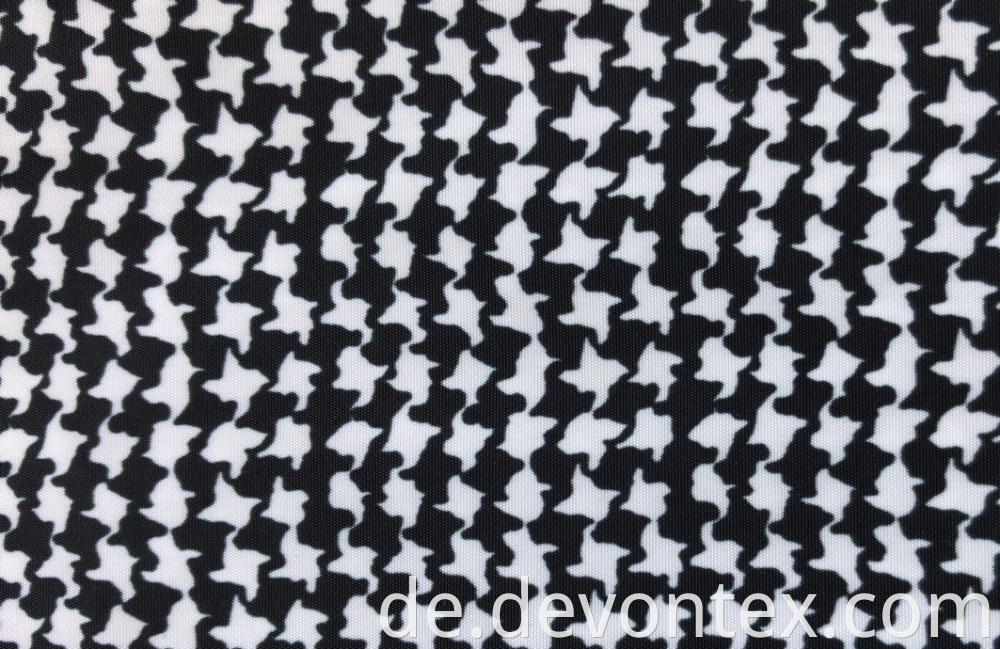 White Houndstooth